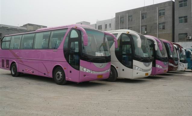 鄭州大巴車出租公司說(shuō)說(shuō)第一次租車需要注意哪些事項(xiàng)？